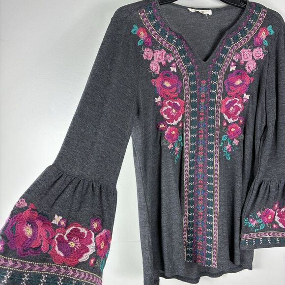 ANDRE By Unit Floral Embroidery Gray Small Top Colorful Boho Hippie Artsy - Picture 2 of 8
